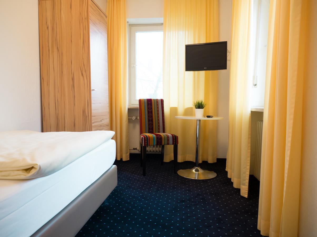 Pension Constantin Эрдинг Экстерьер фото