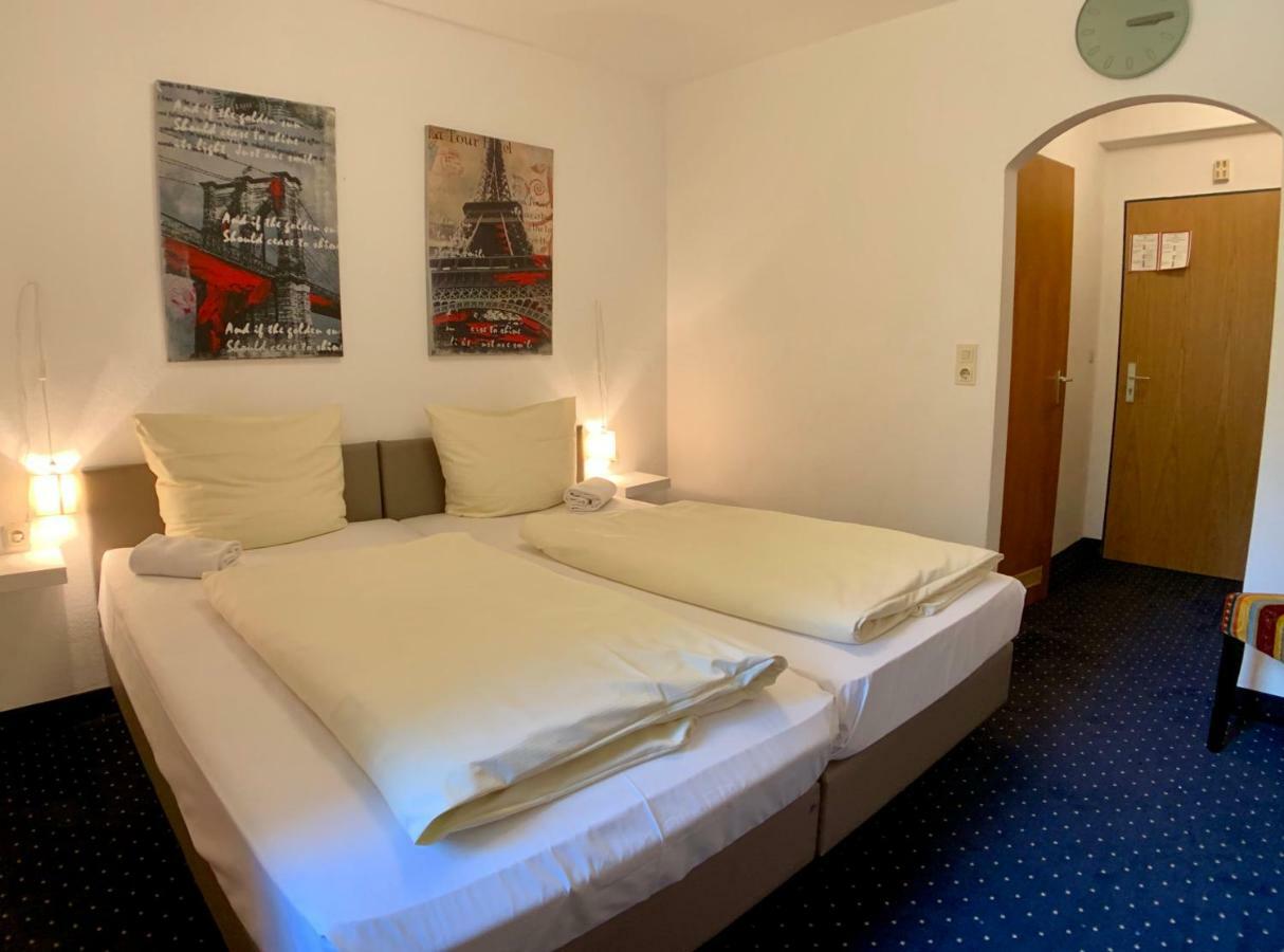 Pension Constantin Эрдинг Экстерьер фото